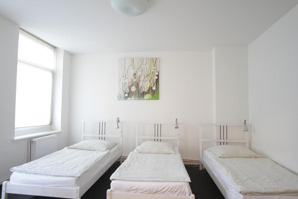 Bedpark Altona Pension Hamburg Szoba fotó